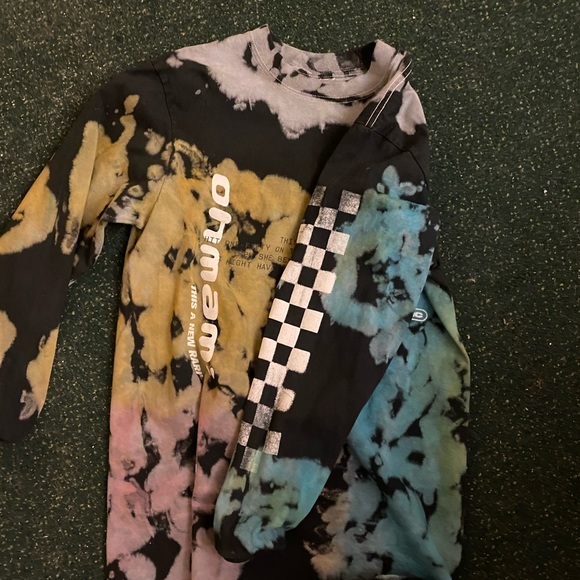 CHASE ATLANTIC MERCH **OH MAMI LIMITED EDITION** 2021/22 RELEASE - Picture 2 of 2